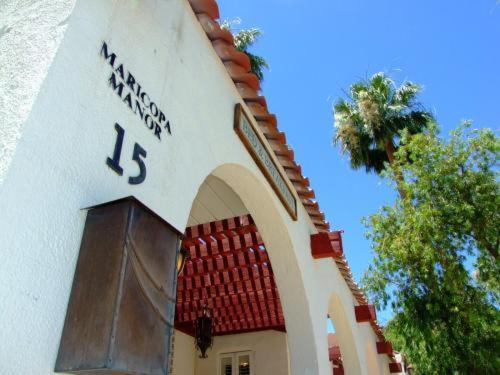 Maricopa Manor B&B Inn Феникс Экстерьер фото